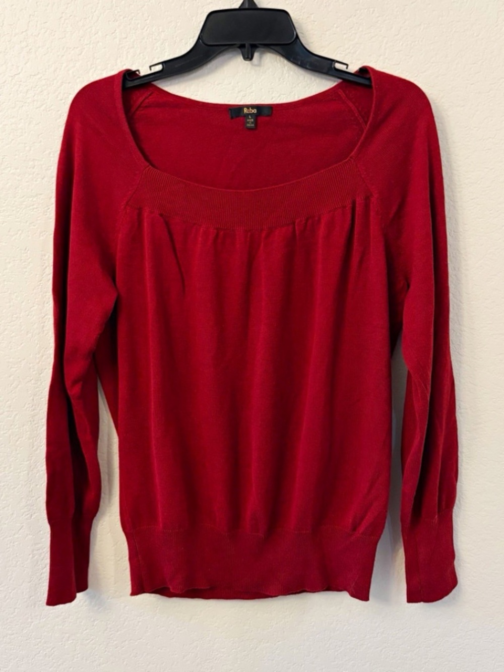 Reba Size Large Sweater Red Square Neck Long Sleeves